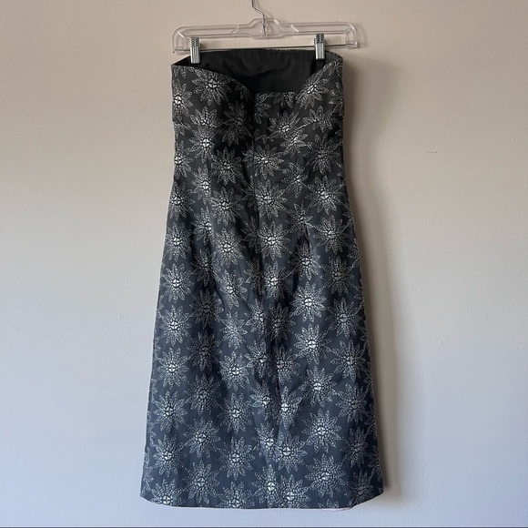 Anthropologie Ruth Dress Floral Strapless Gray Size 4 - Picture 2 of 14